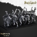 Highlands Miniatures - Cavaliers armés de mitrailleuses (Socle carré, 28mm, Par 10).webp